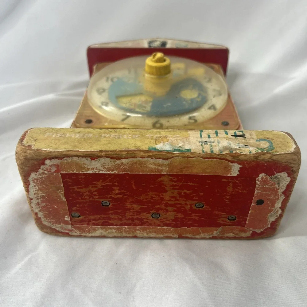 1968 Fisher Price Music Box Teaching Clock 998 School Toy Vintage‎ WORKS FAIR